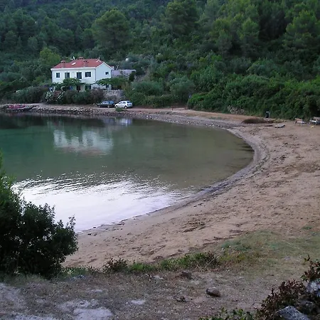 Nyaraló Marija *
